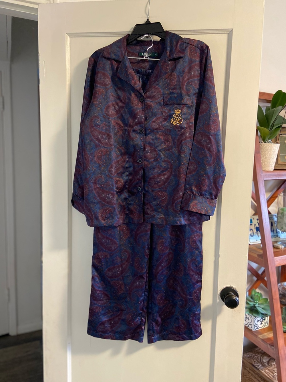 Lauren Ralph Lauren Satin Like Pajama Set Women's Med Paisley Crown Crest Logo